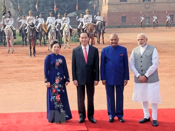 Vietnam e India trazan orientaciones de cooperación bilateral ảnh 1