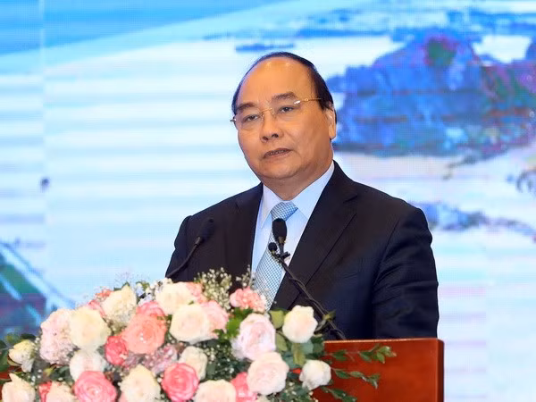 Premier vietnamita pide fortalecer lucha contra desastres naturales ảnh 1