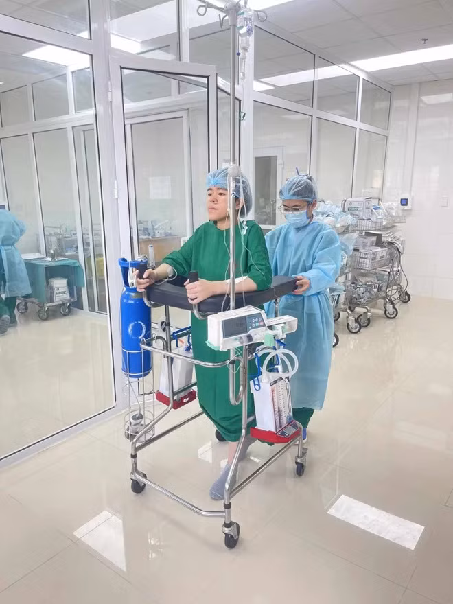 Trasplante de pulmón reporta nuevo hito para Vietnam ảnh 4