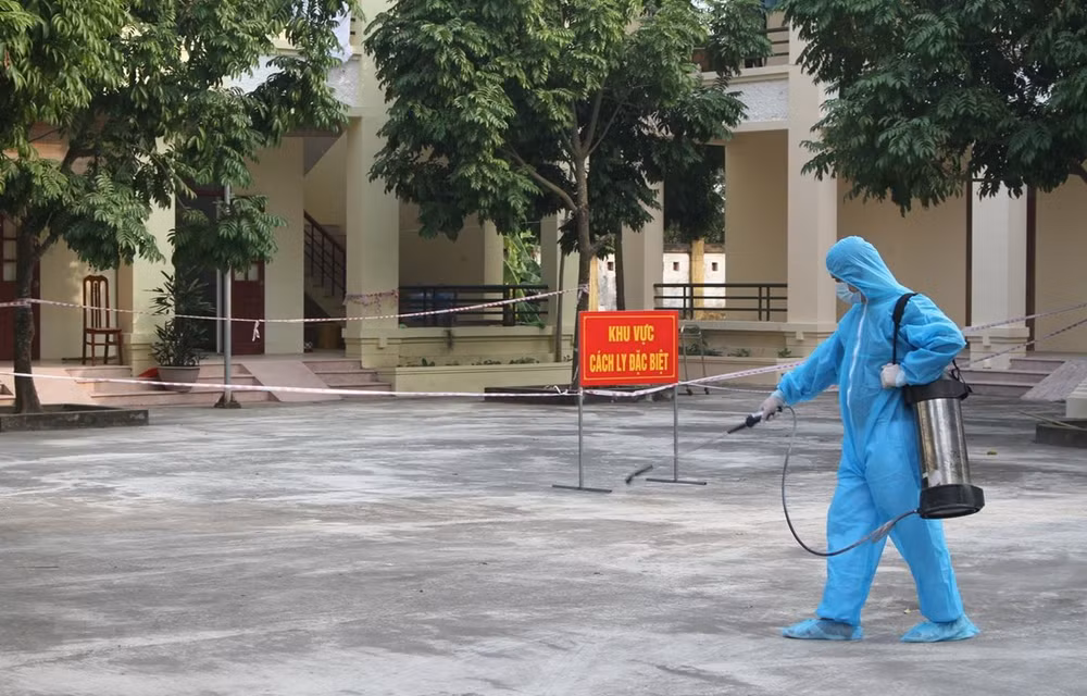 Reportan Vietnam dos nuevos casos importados del COVID-19 ảnh 1