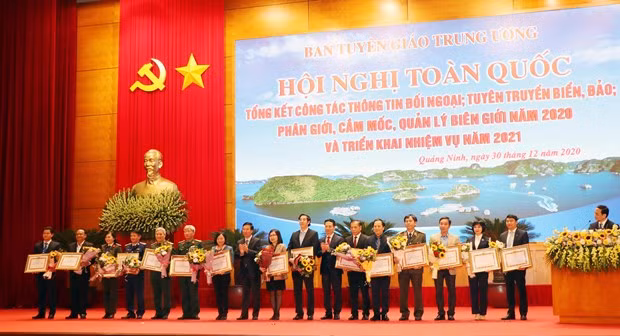 Información de Vietnam para el exterior contribuye a desarrollo nacional ảnh 1