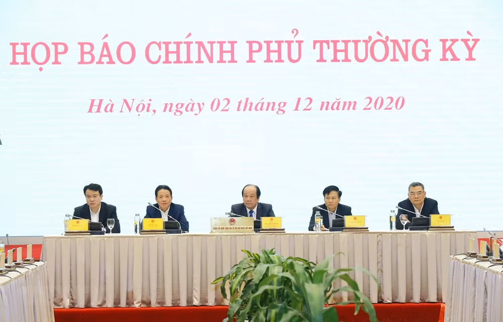 Situación de COVID-19 acapara rueda de prensa tras reunión de gobierno de Vietnam ảnh 1 Situación de COVID-19 acapara rueda de prensa tras reunión de gobierno de Vietnam ảnh 1