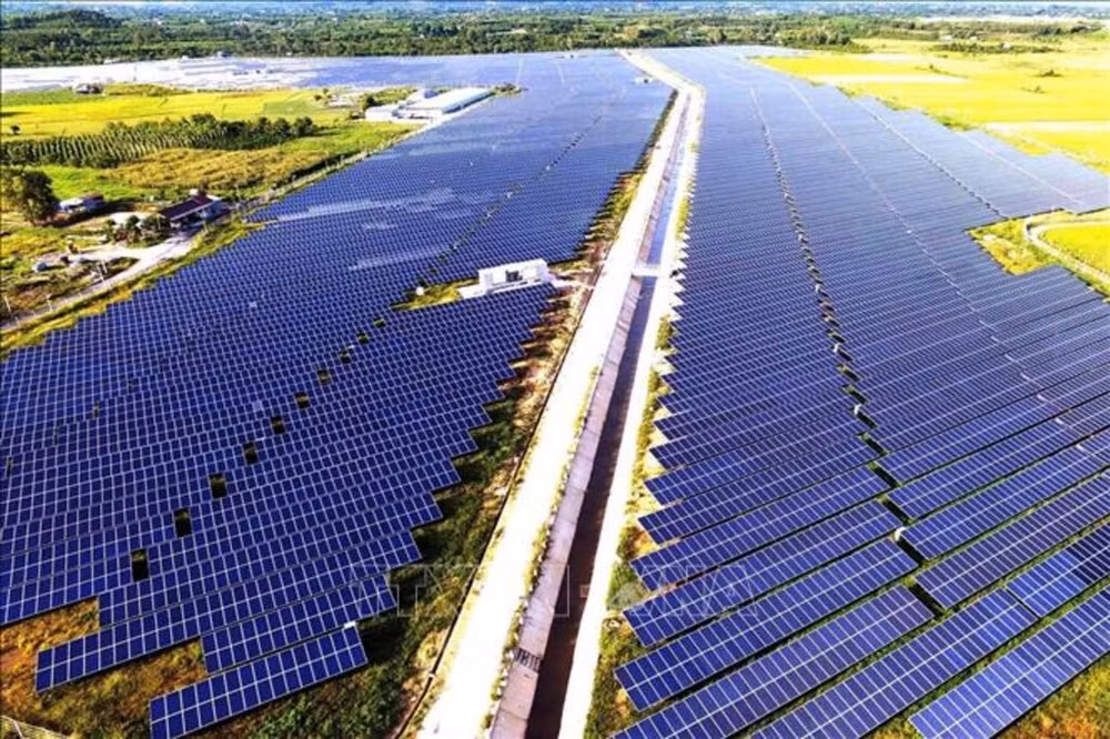 Priorizan desarrollo de energía sostenible en Vietnam ảnh 2