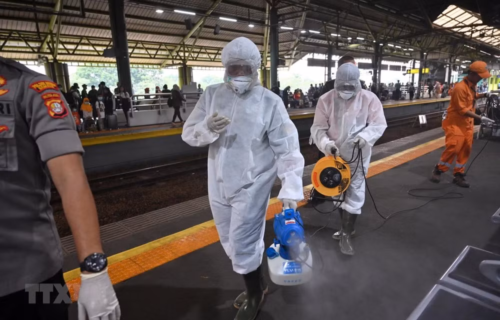 Indonesia lanzará tercer paquete de estímulo para hacer frente a la pandemia&nbsp; ảnh 1