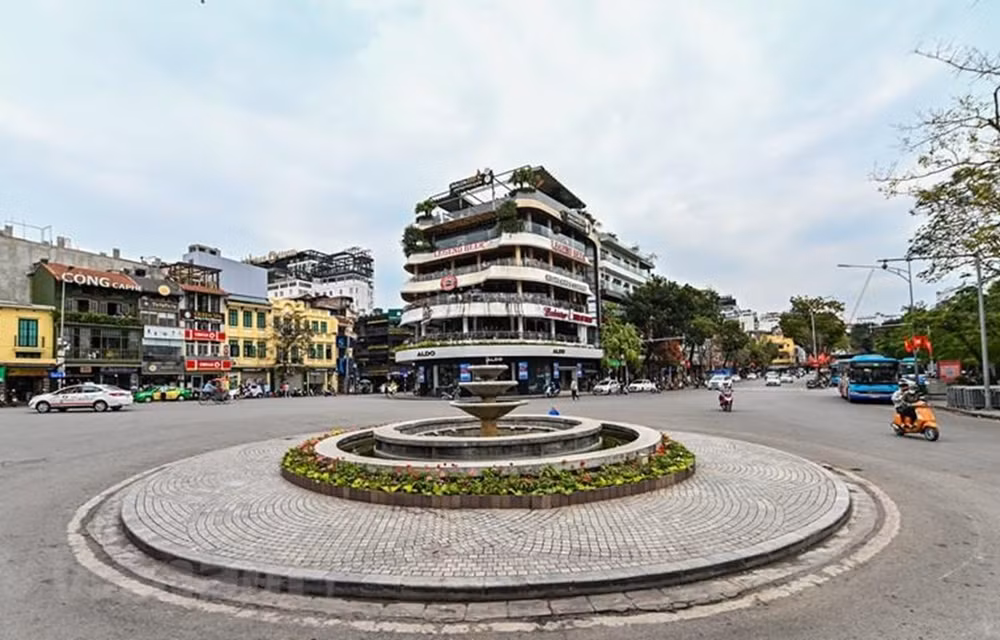 Lanza Hanoi sistema de uso compartido de bicicletas eléctricas ảnh 1