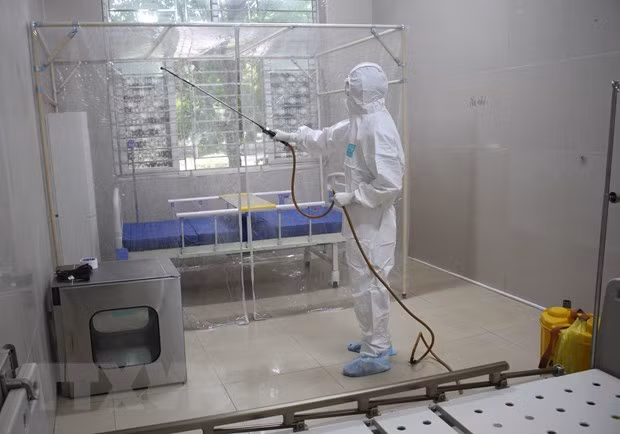 Médico vietnamita infectado con COVID-19 ảnh 1