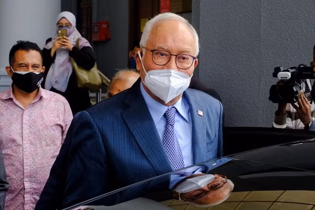 Tribunal malasio confirma pena de cárcel para ex primer ministro por corrupción ảnh 1
