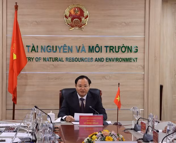 Vietnam aboga por lograr desarrollo sostenible en Mar de Asia Oriental ảnh 1
