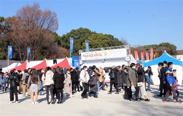 Celebran en Japón Festival de Vietnam 2021 ảnh 1