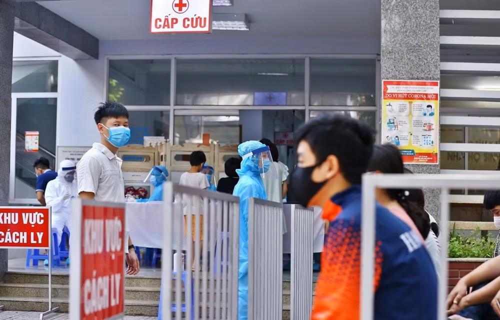 Reporta Vietnam un caso de COVID-19 importado y otro fatal ảnh 1