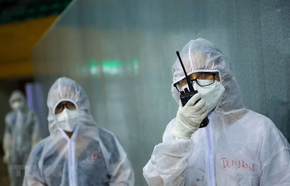 Confirma Vietnam 18 nuevos casos de COVID-19, 17 relacionados con Da Nang ảnh 1