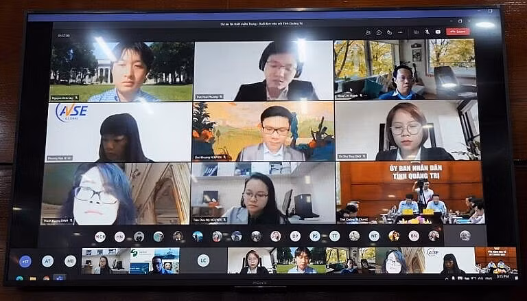 Debaten en Vietnam la reconstrucción de región central después de desastres naturales ảnh 1