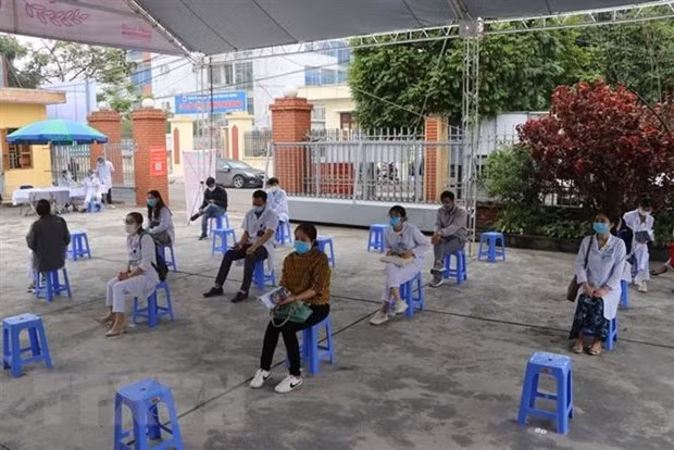 Vietnam registra tres casos nuevos del COVID-19 ảnh 1