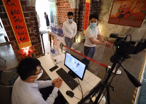 Hanoi realizará pruebas del COVID-19 a cuatro mil personas ảnh 1 Hanoi realizará pruebas del COVID-19 a cuatro mil personas ảnh 1