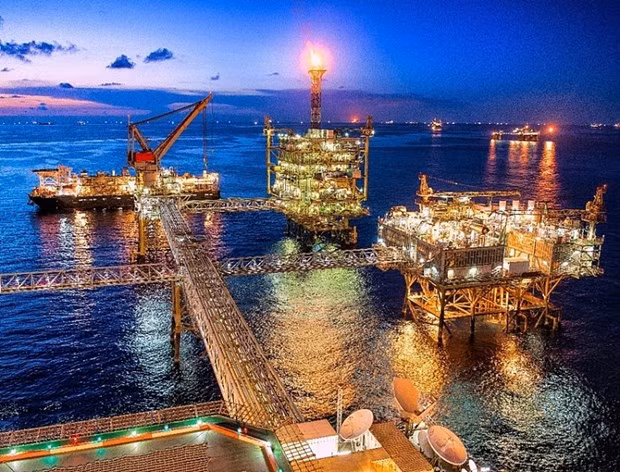 Empresa petrolera de Vietnam sobrecumple metas de ingresos ảnh 1