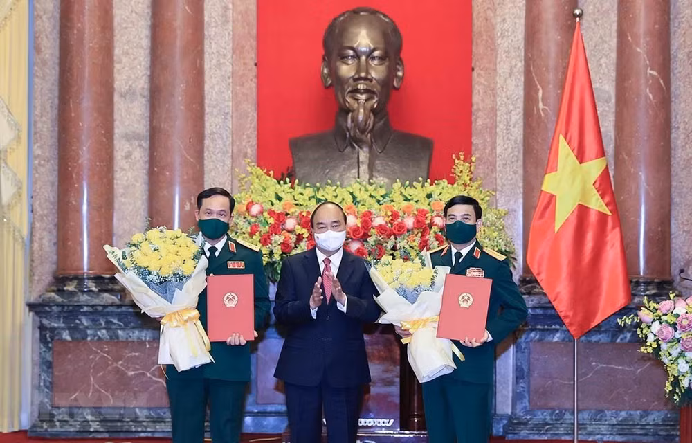 Elevan rango de dirigentes del Ministerio de Defensa de Vietnam ảnh 1