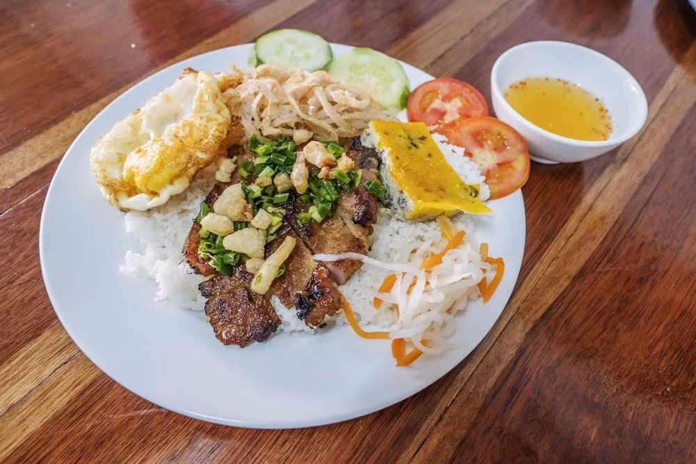 Revista británica recomienda nueve platos imperdibles en Vietnam ảnh 9