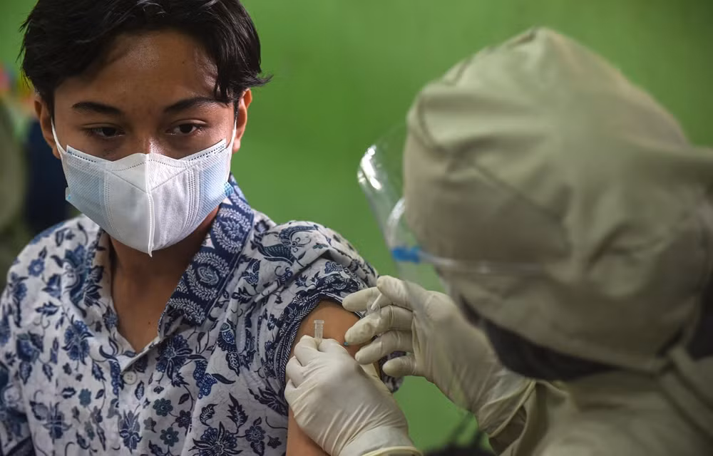 COVID-19: Indonesia registra récord de más de mil muertes en las últimas 24 horas ảnh 1