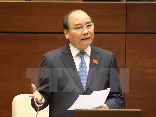 Premier de Vietnam comparece ante Parlamento sobre asuntos de interés público ảnh 1
