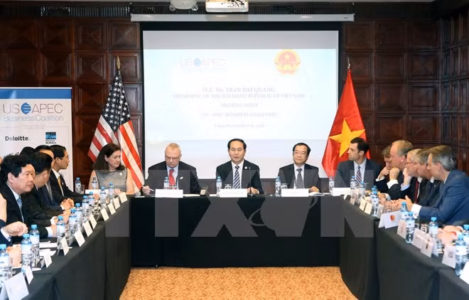 Presidente de Vietnam continúa agenda ocupada al margen del APEC ảnh 1