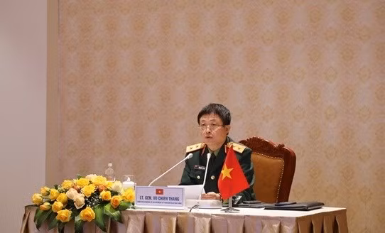 Vietnam participa en el IX Foro Fullerton en Singapur ảnh 1