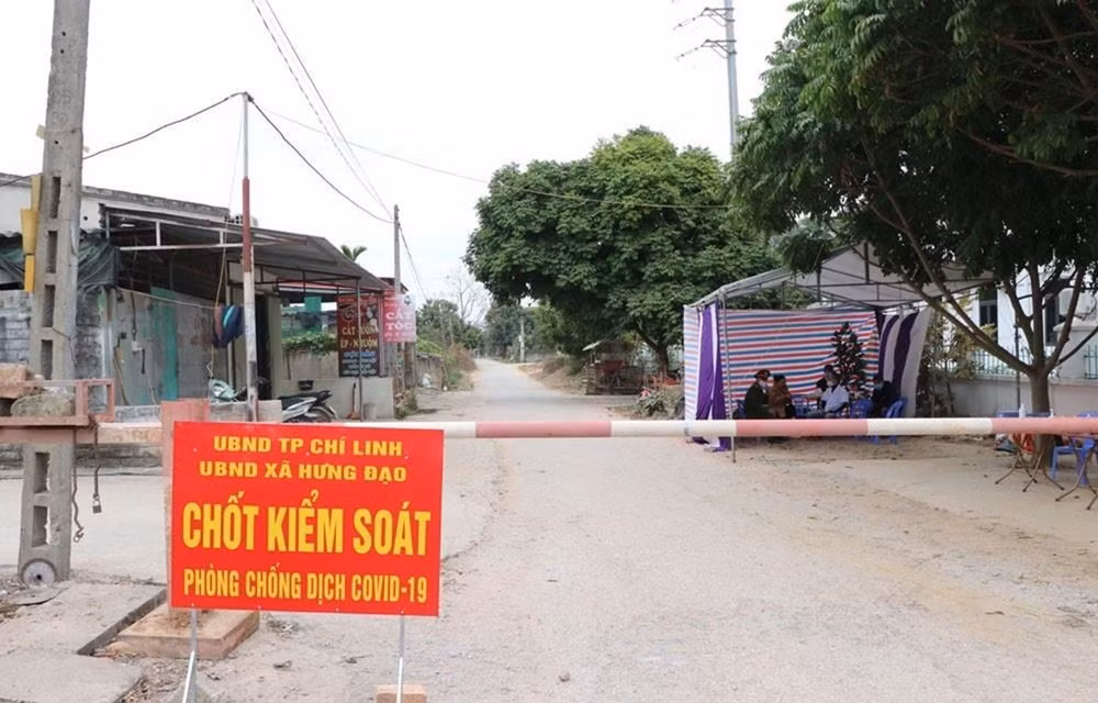 Aplican distanciamiento social en ciudad vietnamita de Chi Linh, de Hai Duong ảnh 1