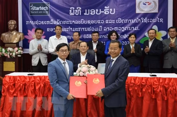 Inauguran página web de Comité de Cooperación Laos-Vietnam ảnh 1 Inauguran página web de Comité de Cooperación Laos-Vietnam ảnh 1