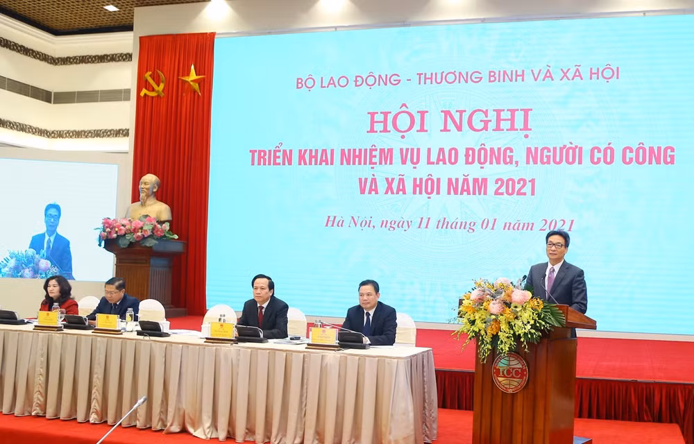 Vietnam por mejorar recursos humanos para aprovechar la cuarta revolución industrial ảnh 1