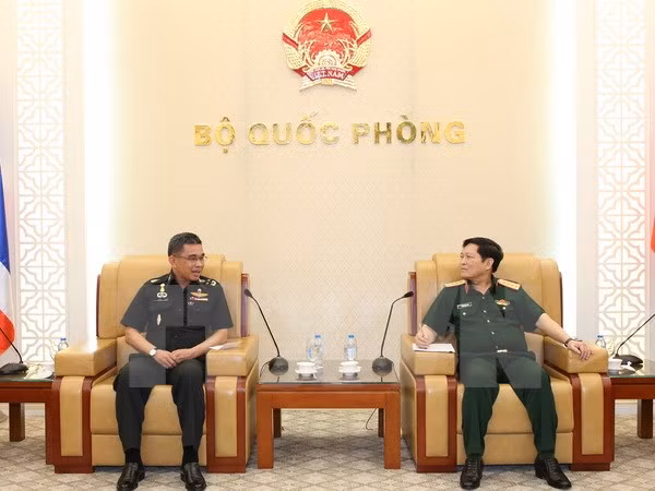 Vietnam aboga por fortalecer nexos en defensa con Tailandia ảnh 1