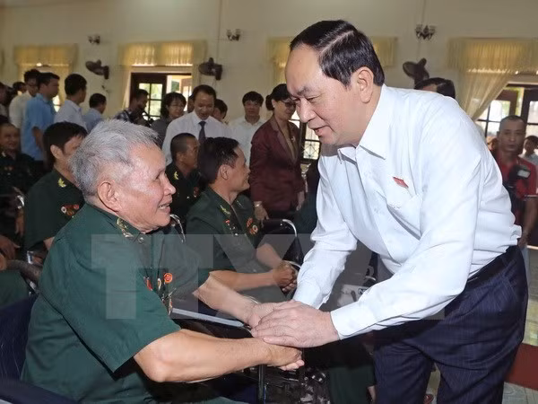 Consagración de veteranos y mártires, tesoro espiritual del pueblo vietnamita ảnh 1