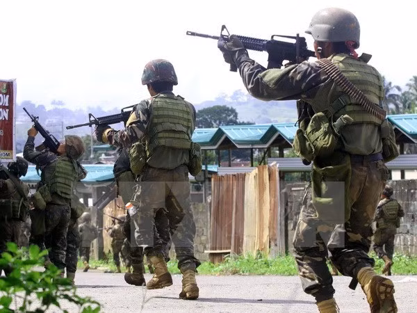 Filipinas: nueve muertos en enfrentamiento entre tropas del gobierno y rebeldes ảnh 1 Filipinas: nueve muertos en enfrentamiento entre tropas del gobierno y rebeldes ảnh 1