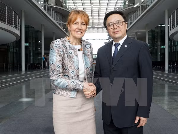 Realizan sexto diálogo entre PCV y Partido Socialdemócrata de Alemania ảnh 1