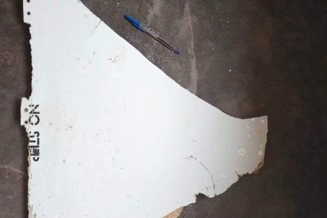 Restos de avión encontrado en Mozambique serán enviados a Australia ảnh 1 Restos de avión encontrado en Mozambique serán enviados a Australia ảnh 1