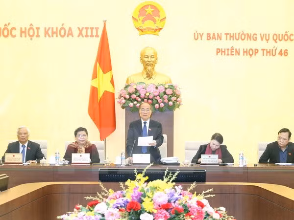 Legisladores vietnamitas analizan plan de desarrollo en próximo lustro ảnh 1 Legisladores vietnamitas analizan plan de desarrollo en próximo lustro ảnh 1