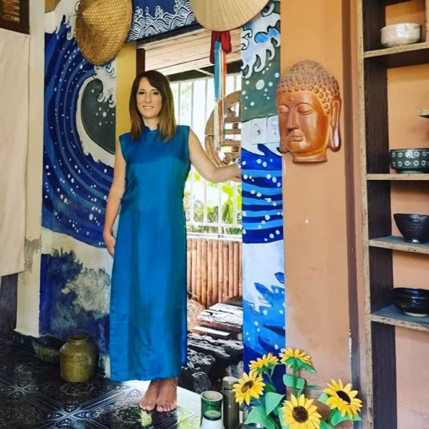 Traje tradicional de Ao Dai inspira a diseñadores vietnamitas e italianos ảnh 2