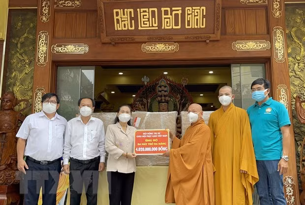 Vietnam respeta y garantiza los derechos a la libertad de religión y creencias ảnh 3