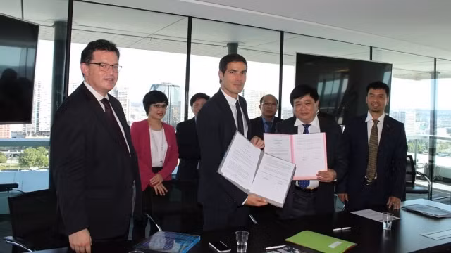 La Voz de Vietnam y Radio France firman acuerdo de cooperación ảnh 1 La Voz de Vietnam y Radio France firman acuerdo de cooperación ảnh 1