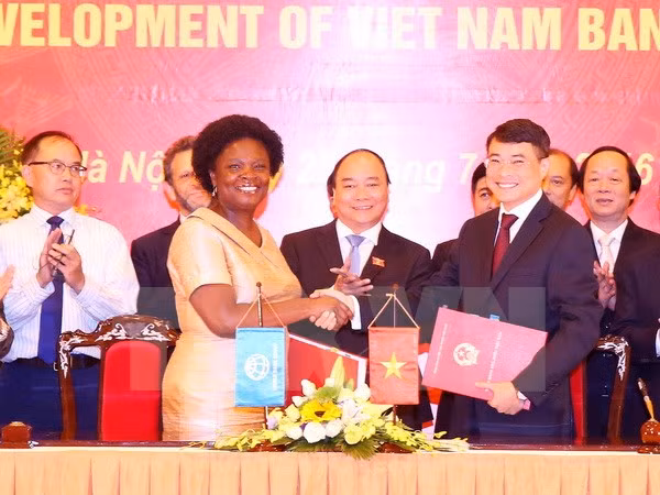 Otorgan Orden de Amistad a exdirectora del BM en Vietnam ảnh 1