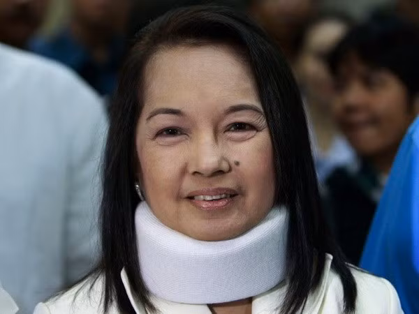 Expresidenta de Filipinas recupera libertad tras cinco años ảnh 1