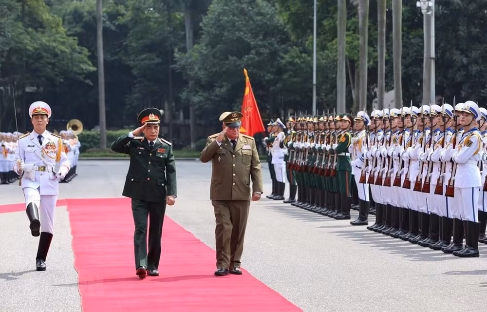 Elaborarán Vietnam y Cuba resumen de historia de cooperación en defensa ảnh 1