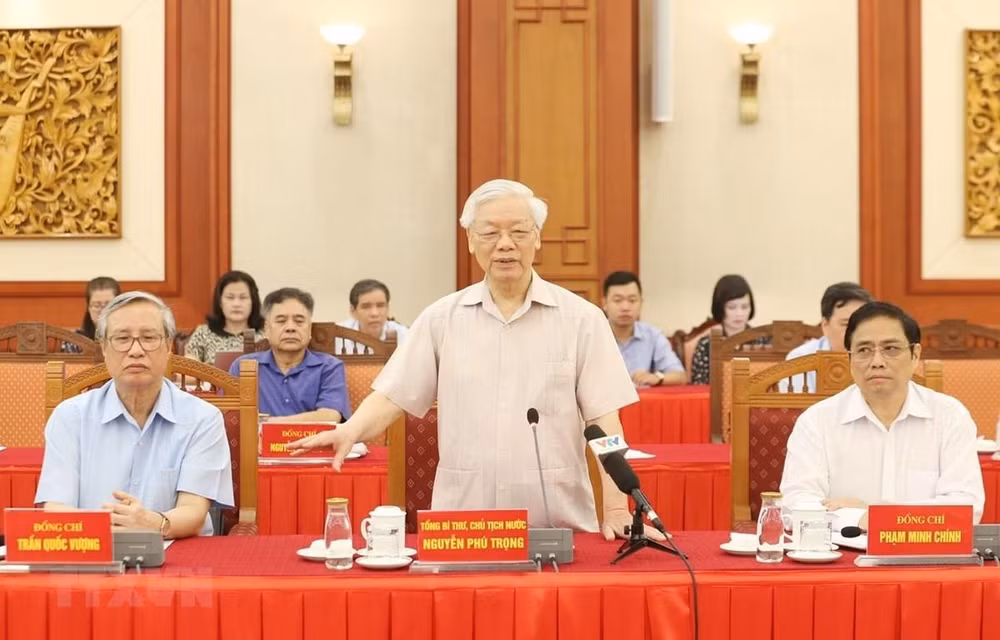 Llama máximo dirigente vietnamita a asesoramiento de expolíticos ảnh 1