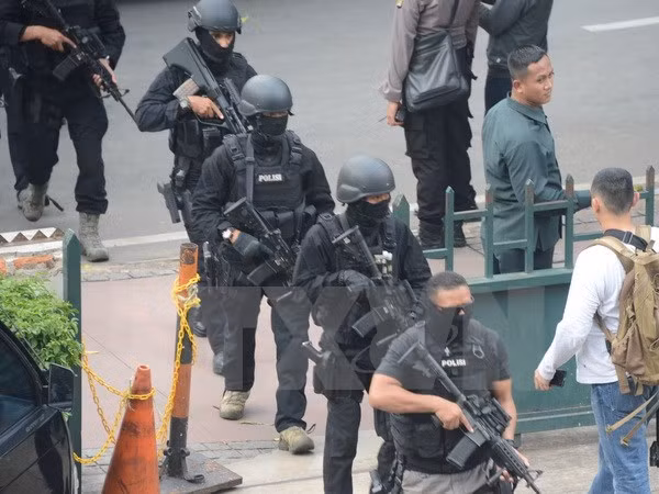 Indonesia arresta a tres sospechosos de ataques en Yakarta ảnh 1 Indonesia arresta a tres sospechosos de ataques en Yakarta ảnh 1