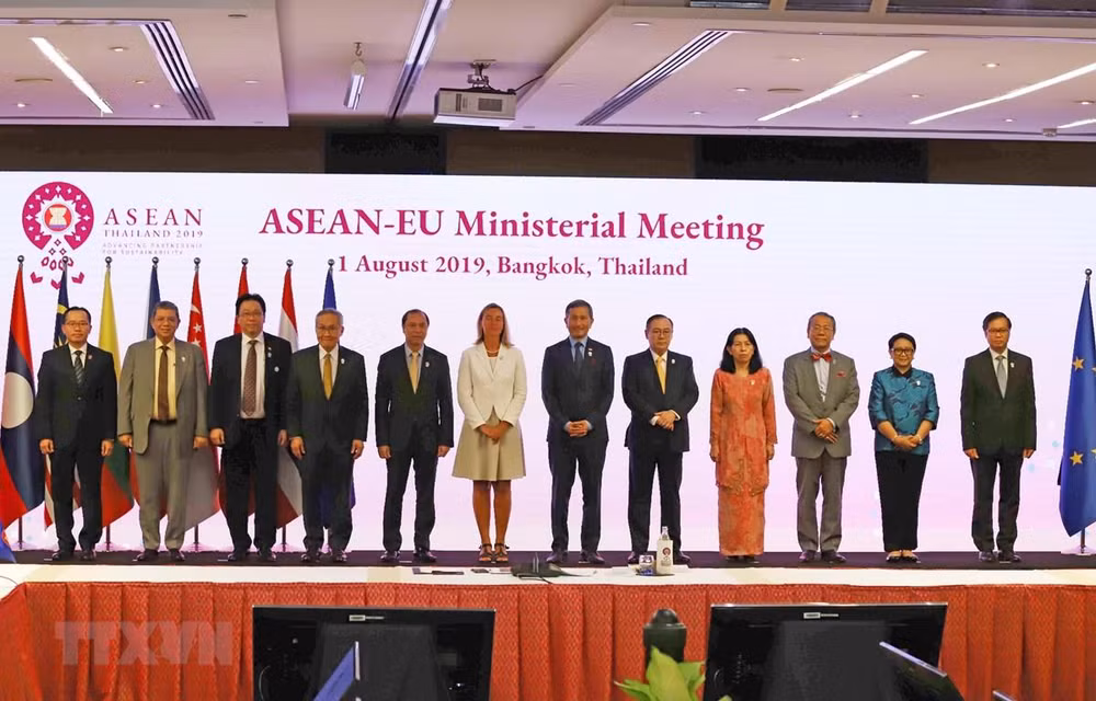 Emiten la ASEAN y la UE declaración conjunta sobre cooperación en ciberseguridad ảnh 1