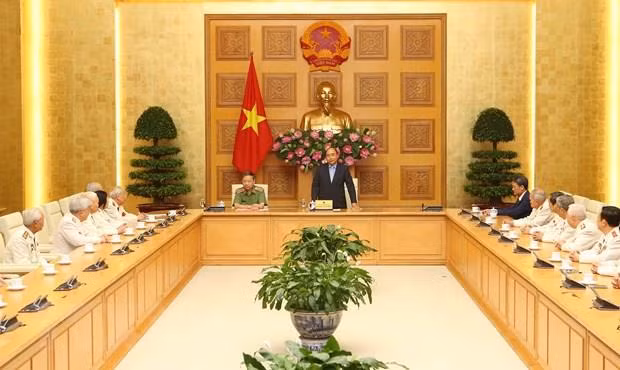 Honra premier de Vietnam a expolicías en el frente del sur ảnh 1 Honra premier de Vietnam a expolicías en el frente del sur ảnh 1