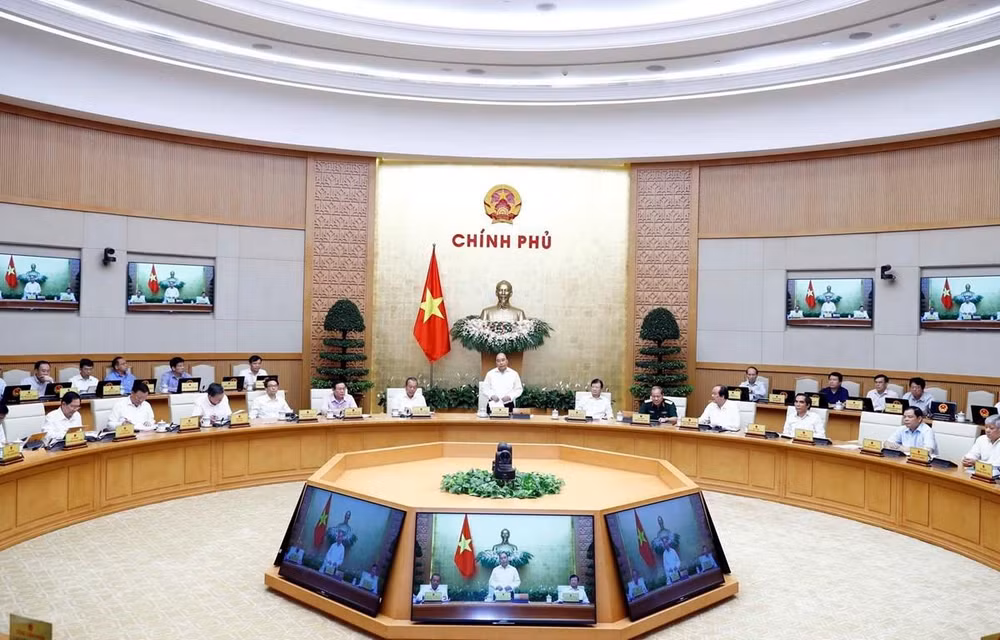 Destaca primer ministro de Vietnam signos positivos de situación socioeconómica nacional ảnh 1 Destaca primer ministro de Vietnam signos positivos de situación socioeconómica nacional ảnh 1