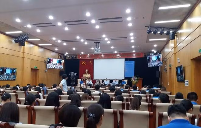 Celebran en Vietnam seminario juvenil sobre la ASEAN ảnh 1