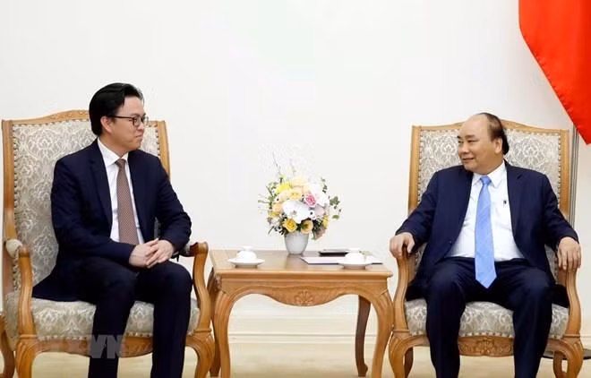 Primer ministro de Vietnam recibe a embajador saliente de Camboya ảnh 1