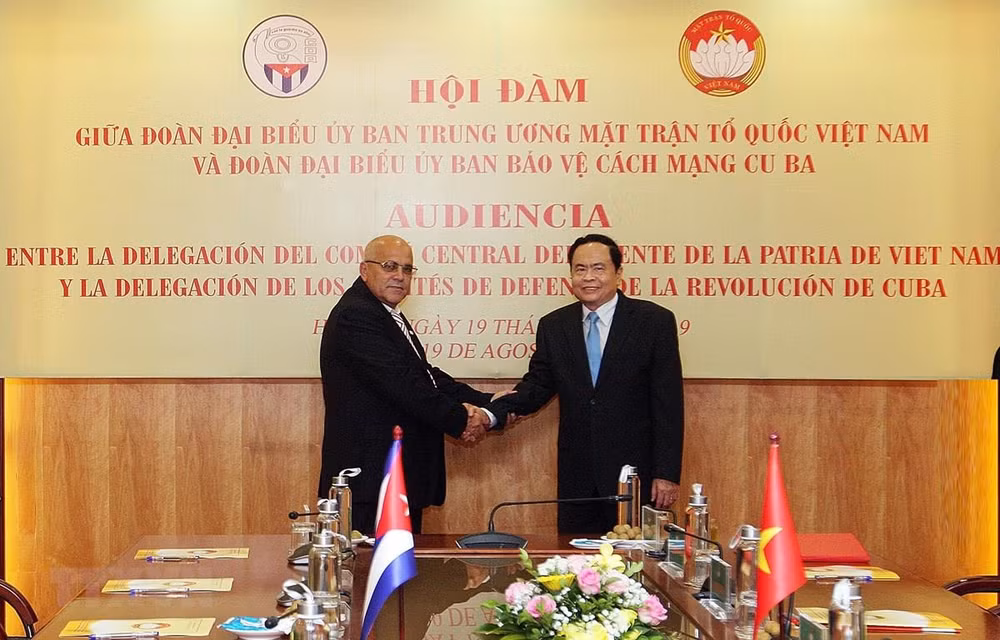 Reitera Vietnam apoyo a lucha de Cuba contra bloqueo económico ảnh 1