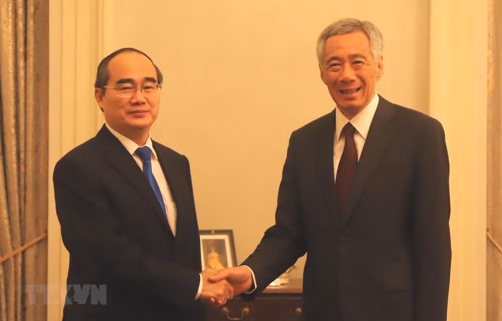 Aspira Singapur a promover cooperación integral con Ciudad Ho Chi Minh ảnh 1