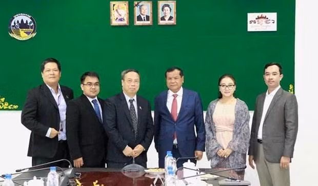 Aerolínea camboyana inaugurará ruta aérea de Phnom Penh a ciudad vietnamita ảnh 1